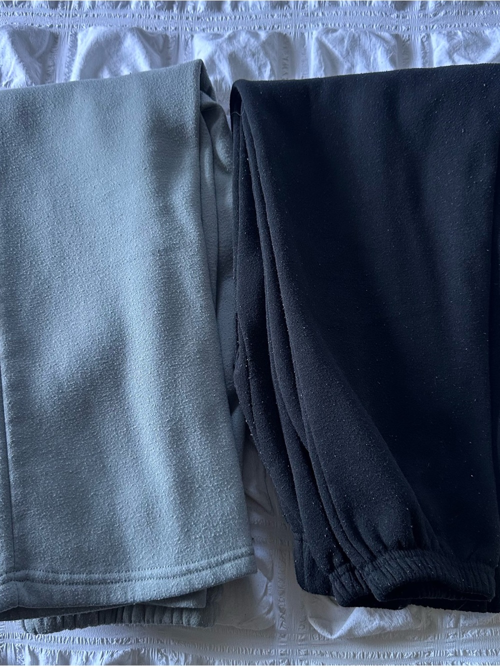Set of 2 Women Sweat Pants Size Large